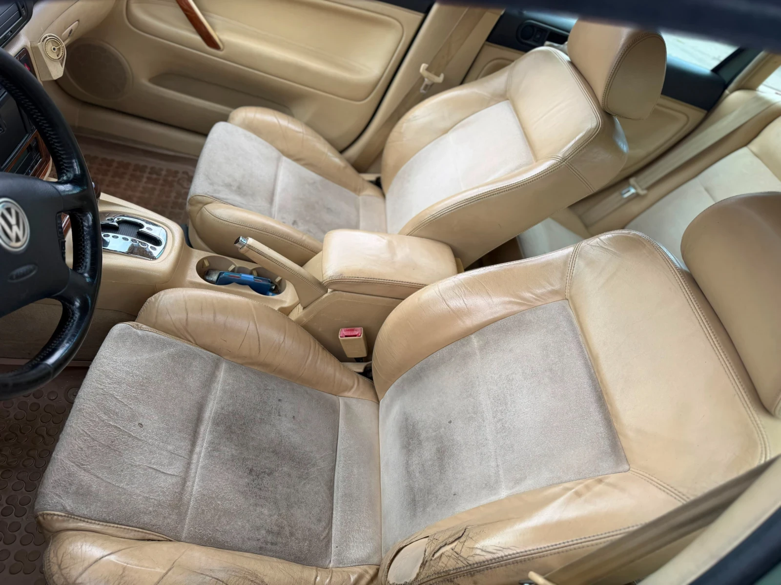VW Passat 2.8 4x4, снимка 10 - Автомобили и джипове - 55581865