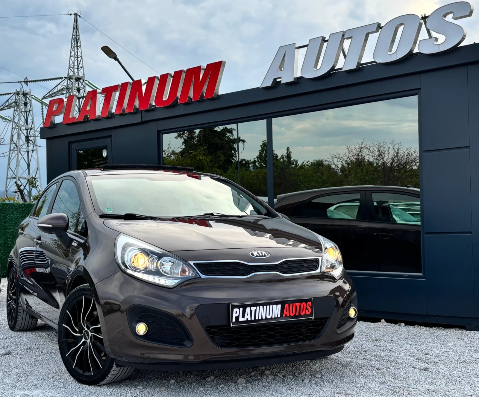 Kia Rio 1.4i/PANO/ПОДГРЕВ/ПАРКТРОНИК