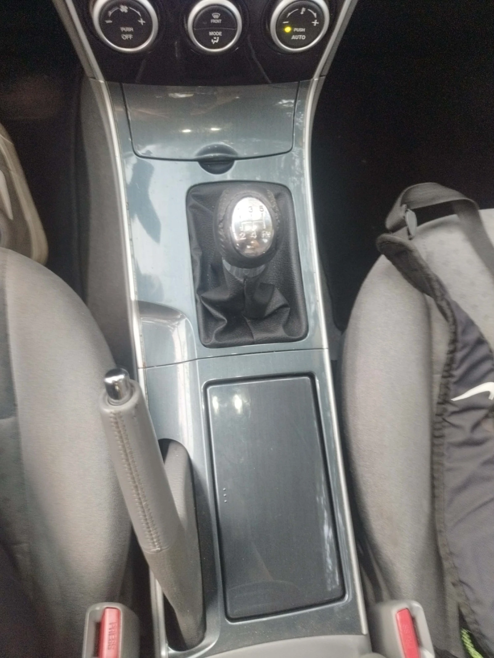 Mazda 6, снимка 9 - Автомобили и джипове - 56061012