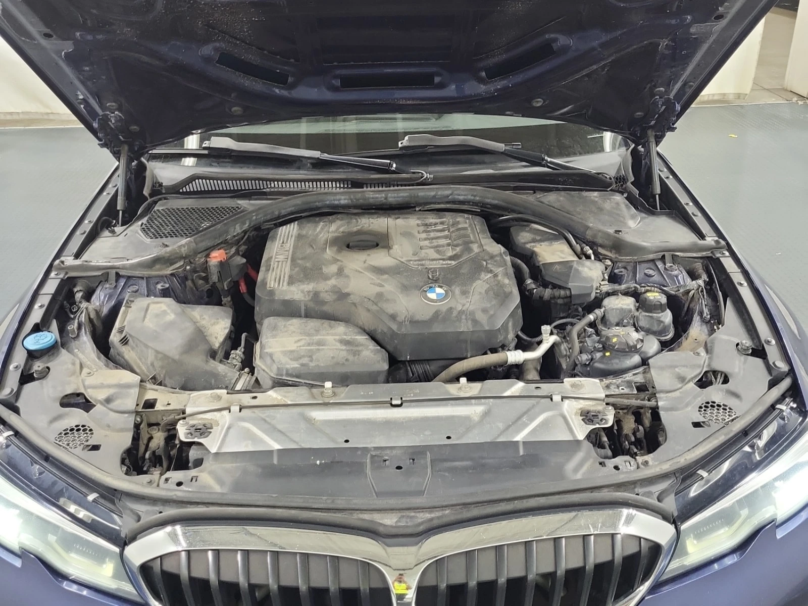 BMW 330 I XDRIVE * ШИБИДАХ * KEYLESS * CARFAX * , снимка 16 - Автомобили и джипове - 56068702