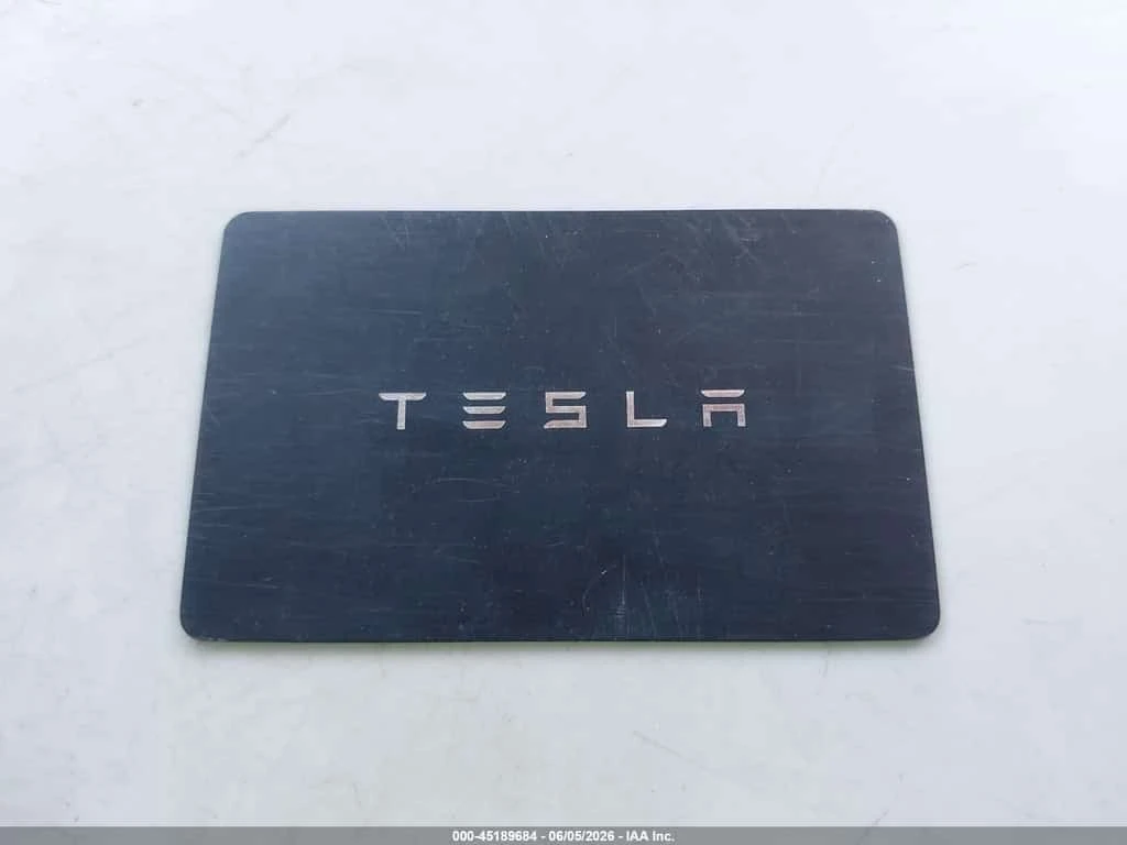 Tesla Model 3 * PERFORMANCE DUAL MOTOR ALL WHEEL DRIVE * CARFAX , снимка 7 - Автомобили и джипове - 56186002