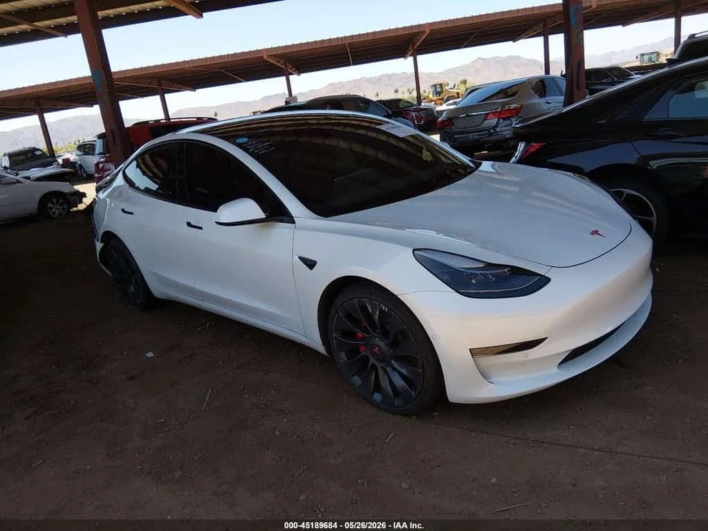 Tesla Model 3 * PERFORMANCE DUAL MOTOR ALL WHEEL DRIVE * CARFAX 
