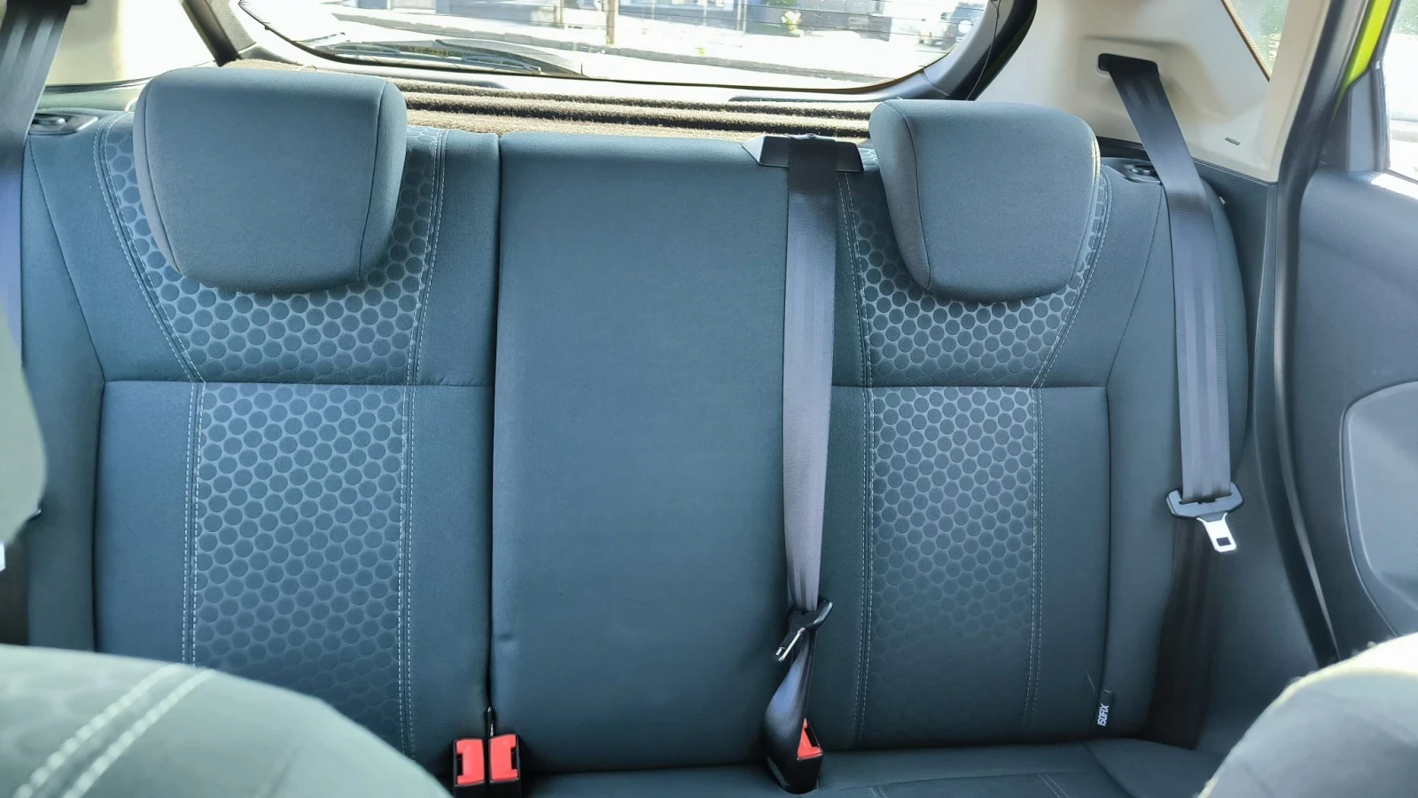 Ford Fiesta 1.4i, снимка 12 - Автомобили и джипове - 56637894