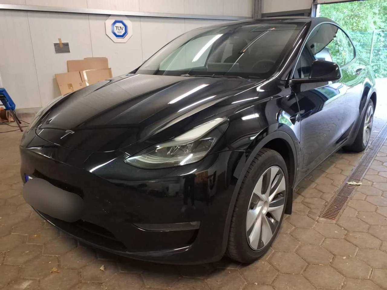 Tesla Model Y Long Range Dual Motor Leather LED Navi Cam 93.3%  | Mobile.bg � ����������� 2