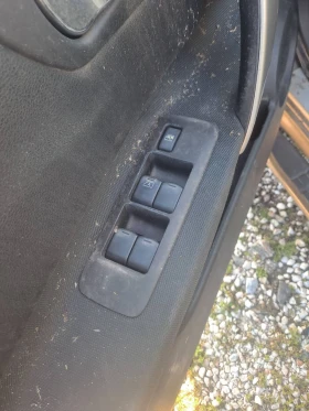 Nissan Qashqai 2.0i/ГАЗ, снимка 11