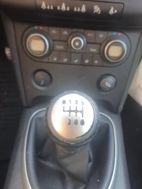 Nissan Qashqai 2.0i/ГАЗ, снимка 10