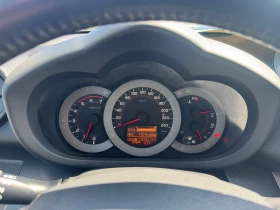 Toyota Rav4 2.2 D4D 150 кс crossover, снимка 8