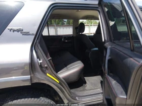 Toyota 4runner TRD OFF ROAD PREMIUM, снимка 8