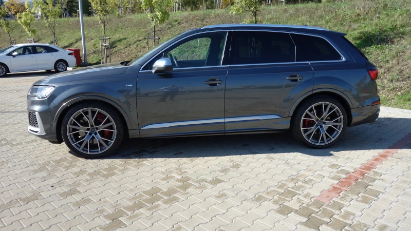 Audi SQ7, снимка 6 - Автомобили и джипове - 47493190