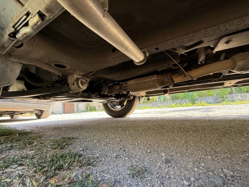 Land Rover Freelander, снимка 9 - Автомобили и джипове - 52302714