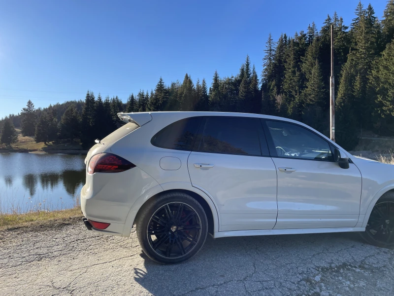 Porsche Cayenne GTS, снимка 8 - Автомобили и джипове - 52336709