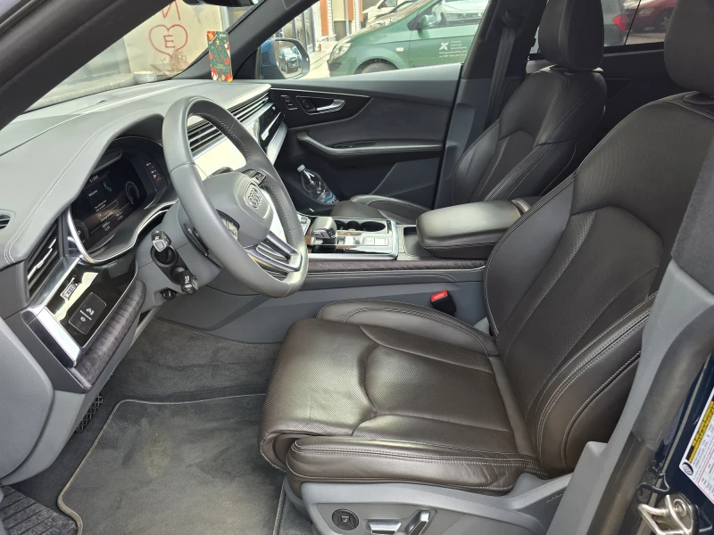 Audi Q8 Вакуум/Масаж/Bang&Olufsen, снимка 5 - Автомобили и джипове - 53164099