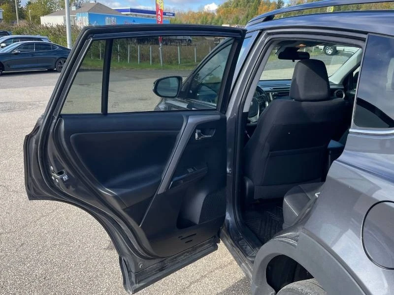 Toyota Rav4 * XLE * �� ���������������� * CARFAX | Mobile.bg � ����������� 12