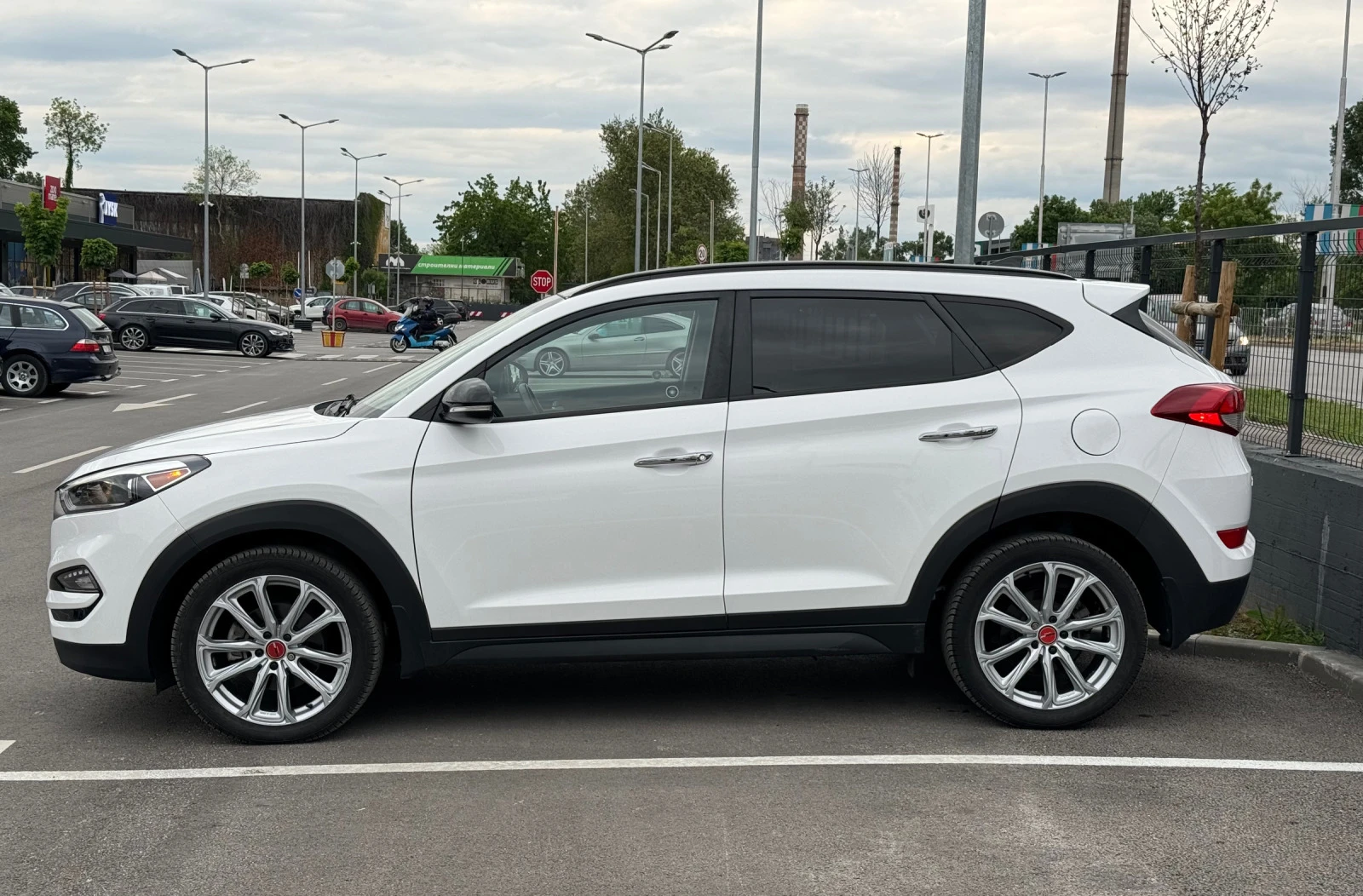 Hyundai Tucson 1, 6T AWD LIMITED  - изображение 3