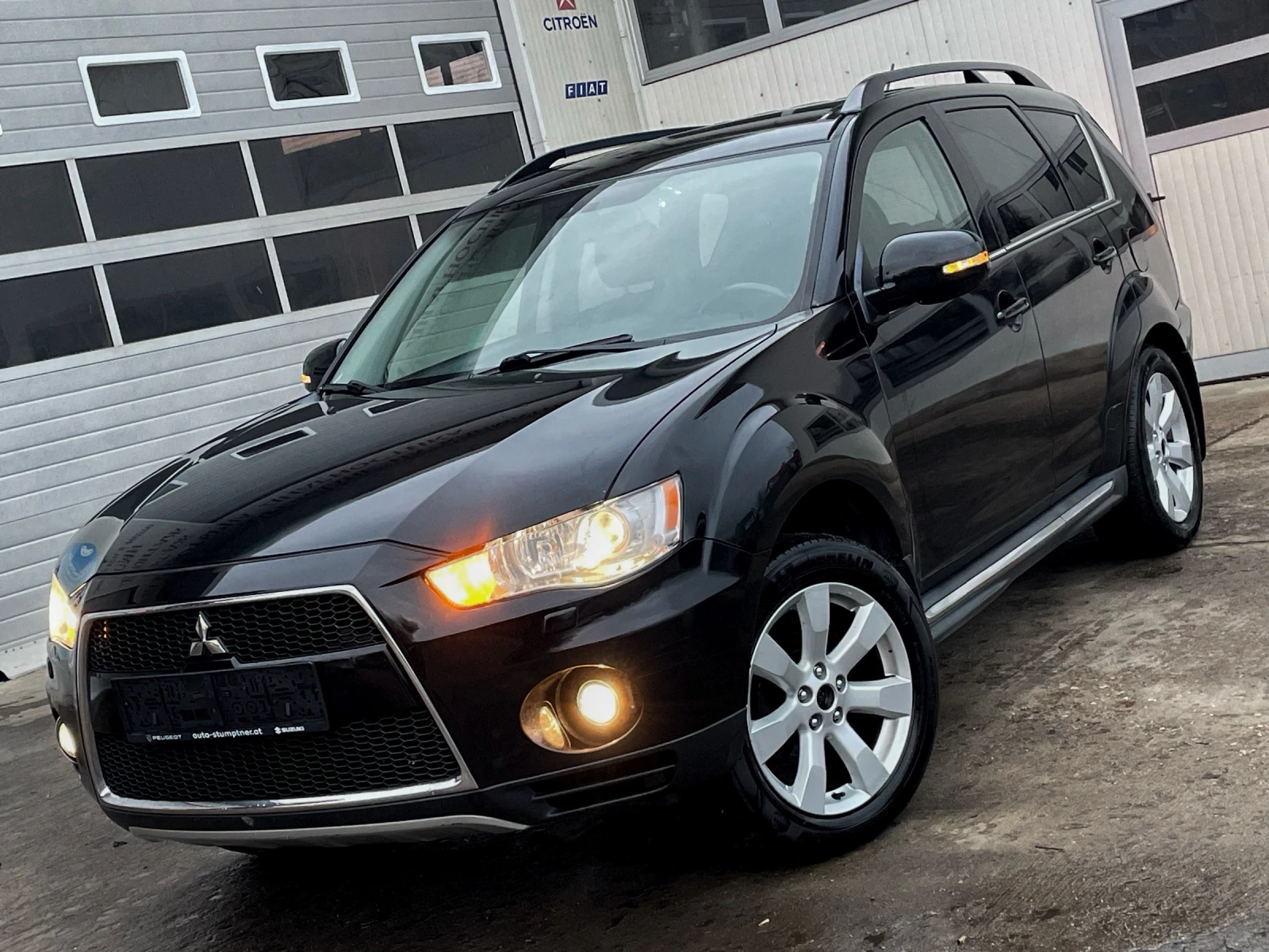 Mitsubishi Outlander 2.2DI-D* 7 МЕСТА - [1] 