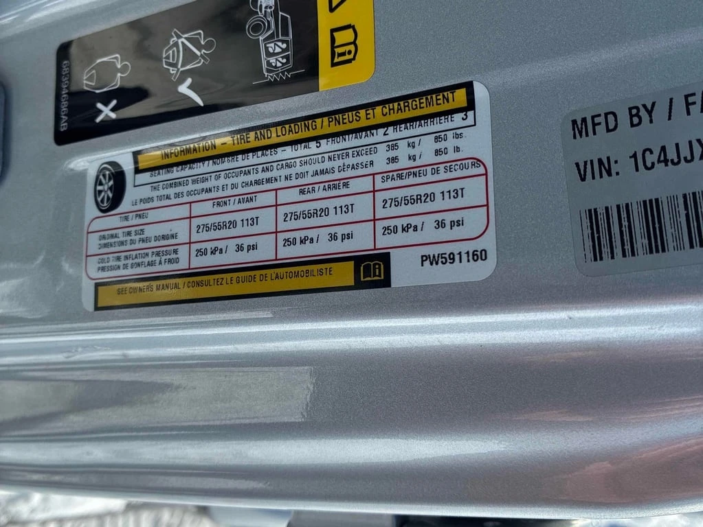 Jeep Wrangler * High Altitude * CARFAX * ��� ������������ ������ | Mobile.bg � ����������� 11