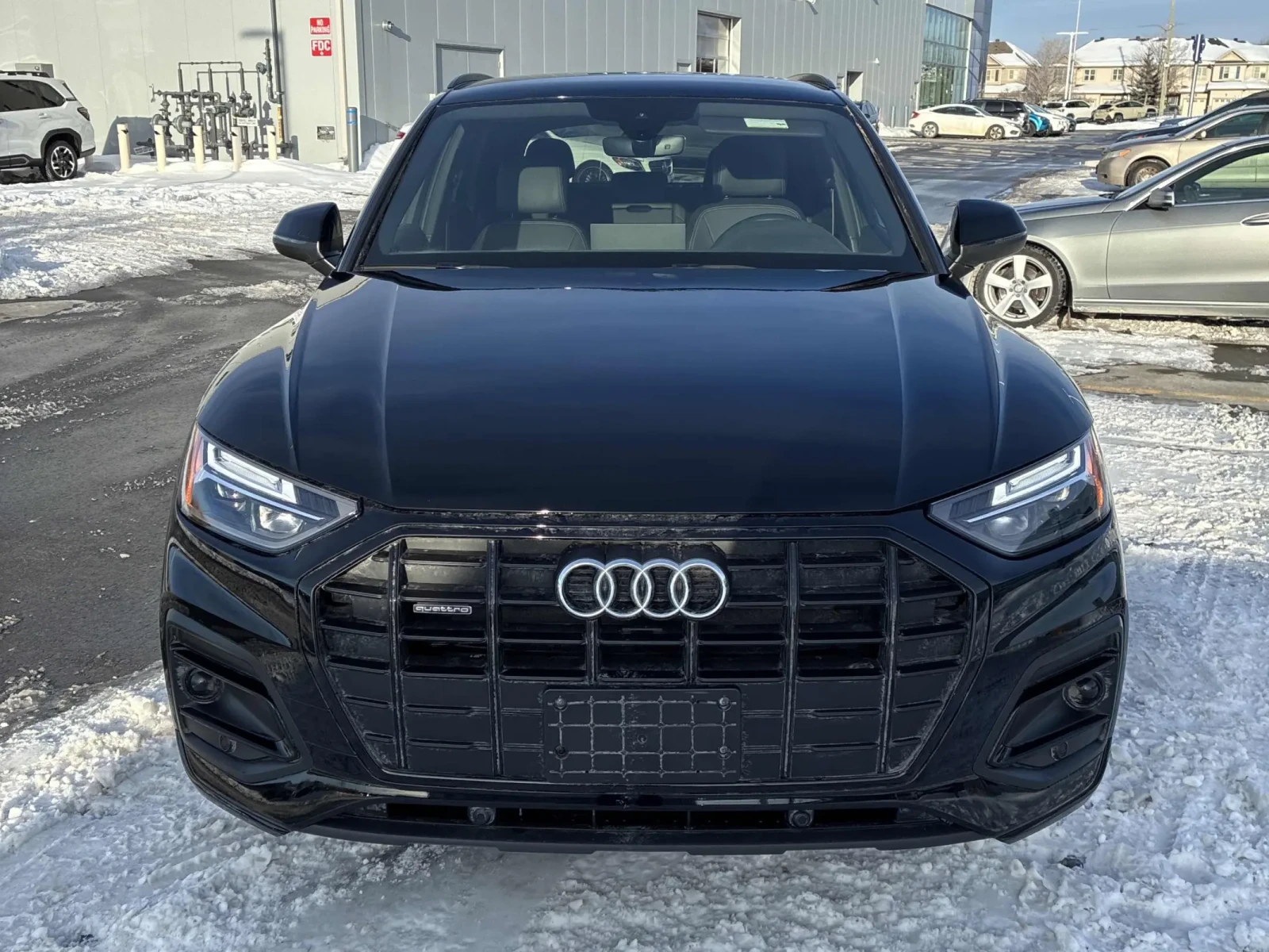 Audi Q5  /CARFAX / DISTRONIC / PANO / NAVI /  - изображение 2