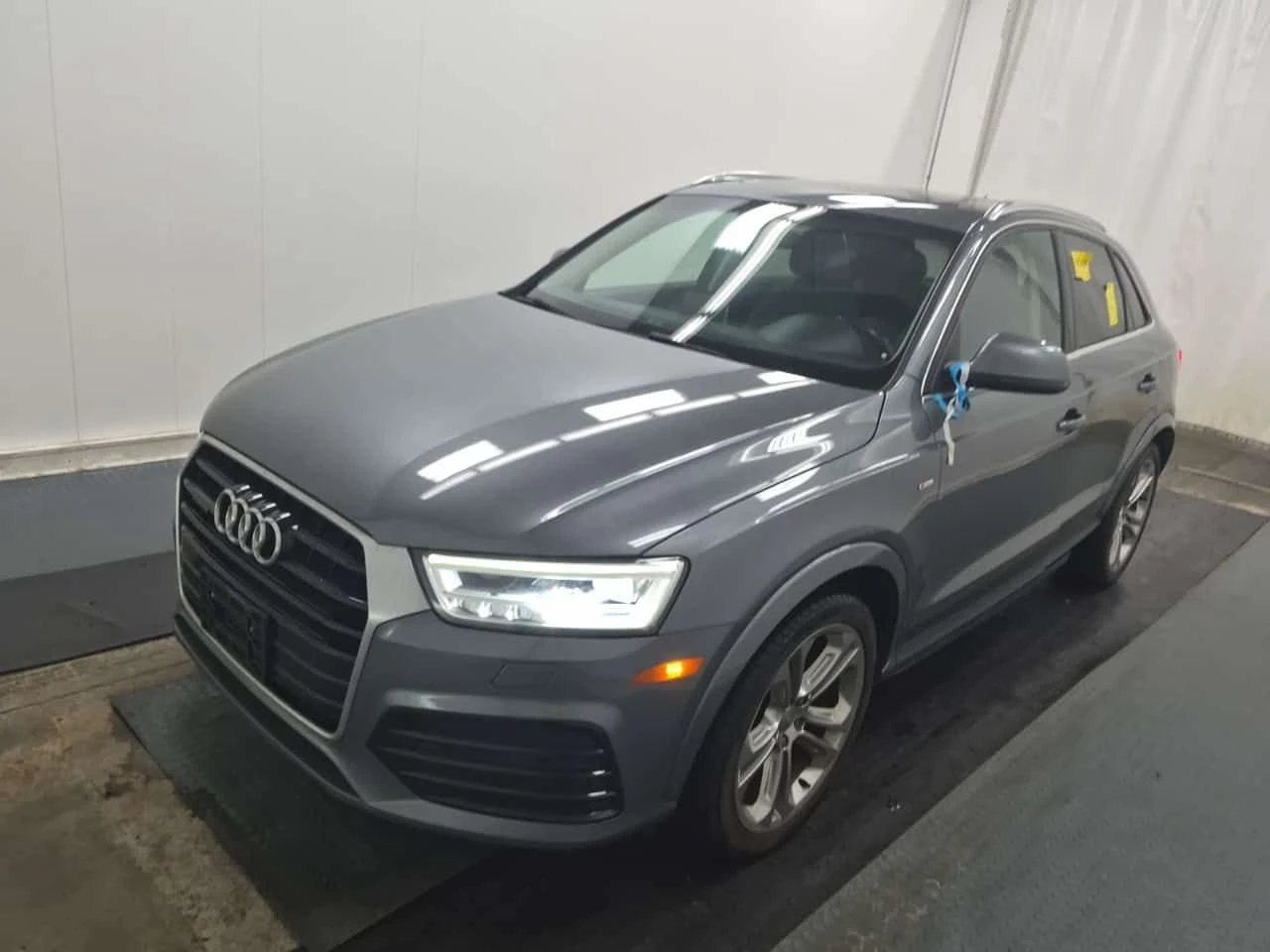 Audi Q3 TECHNIK / LED / BOSE / АВТОКРЕДИТ 