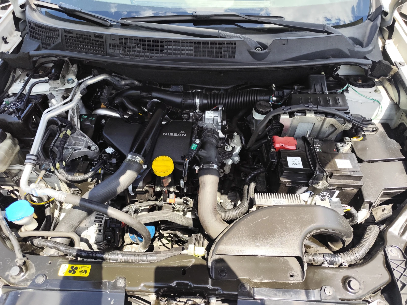 Nissan Qashqai 1.5DCi* EURO 5B* KLIMA* , снимка 14 - Автомобили и джипове - 54710885