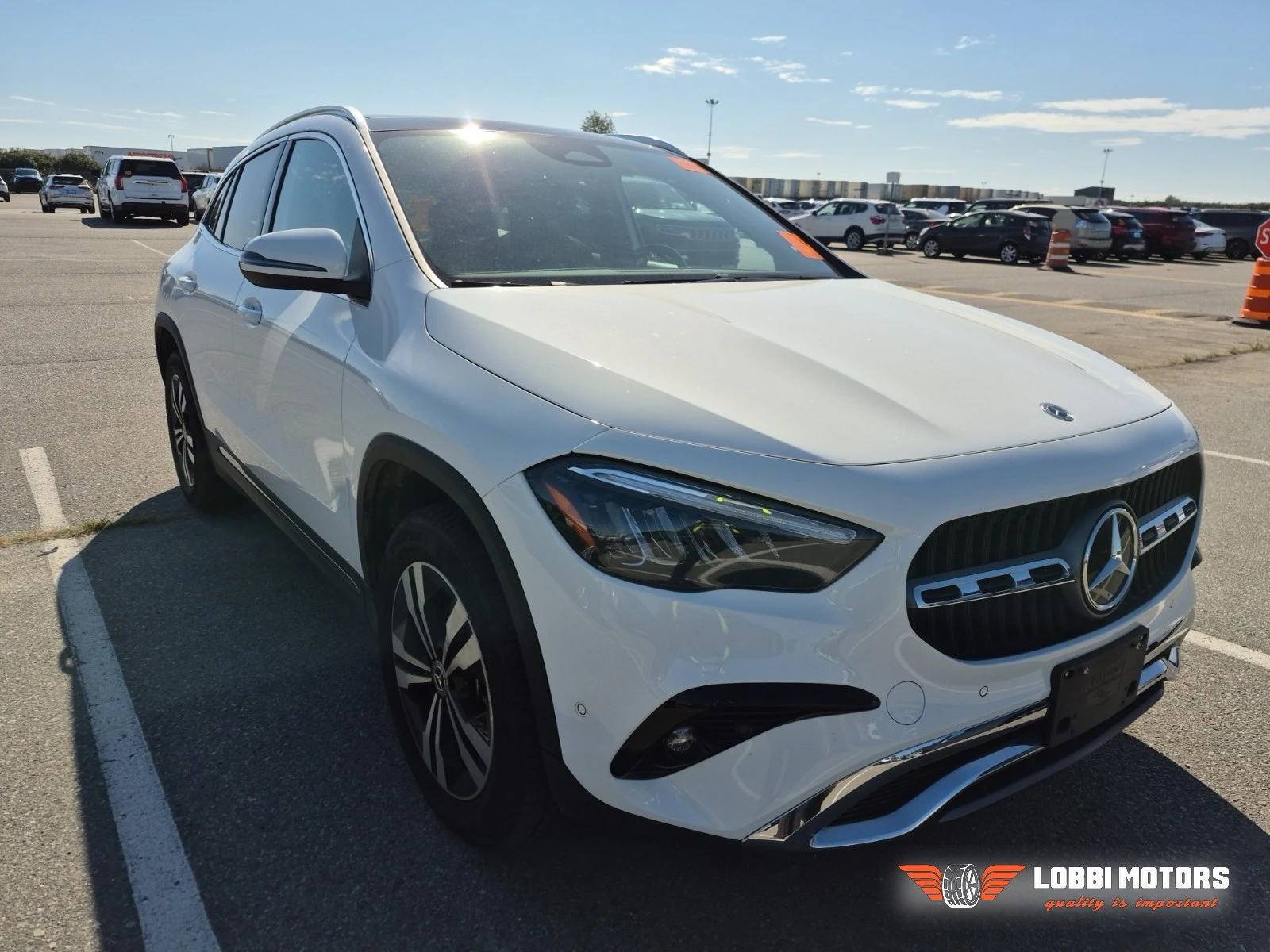 Mercedes-Benz GLA, снимка 2 - Автомобили и джипове - 56103779