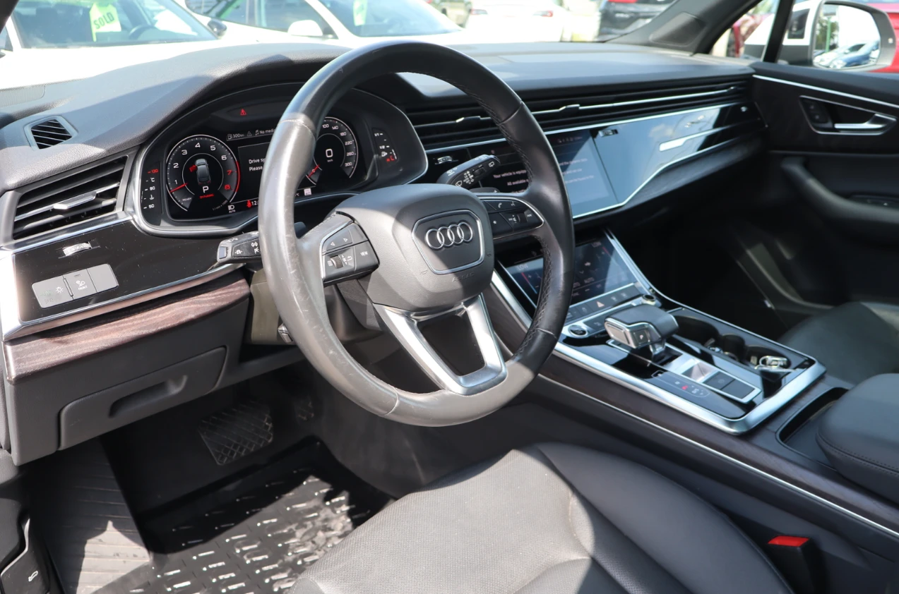 Audi Q7 S-LINE * 2ключа * Дистроник * , снимка 9 - Автомобили и джипове - 56113807