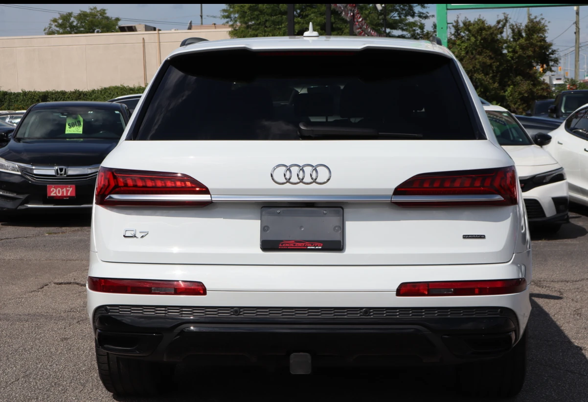 Audi Q7 S-LINE * 2ключа * Дистроник * , снимка 3 - Автомобили и джипове - 56113807