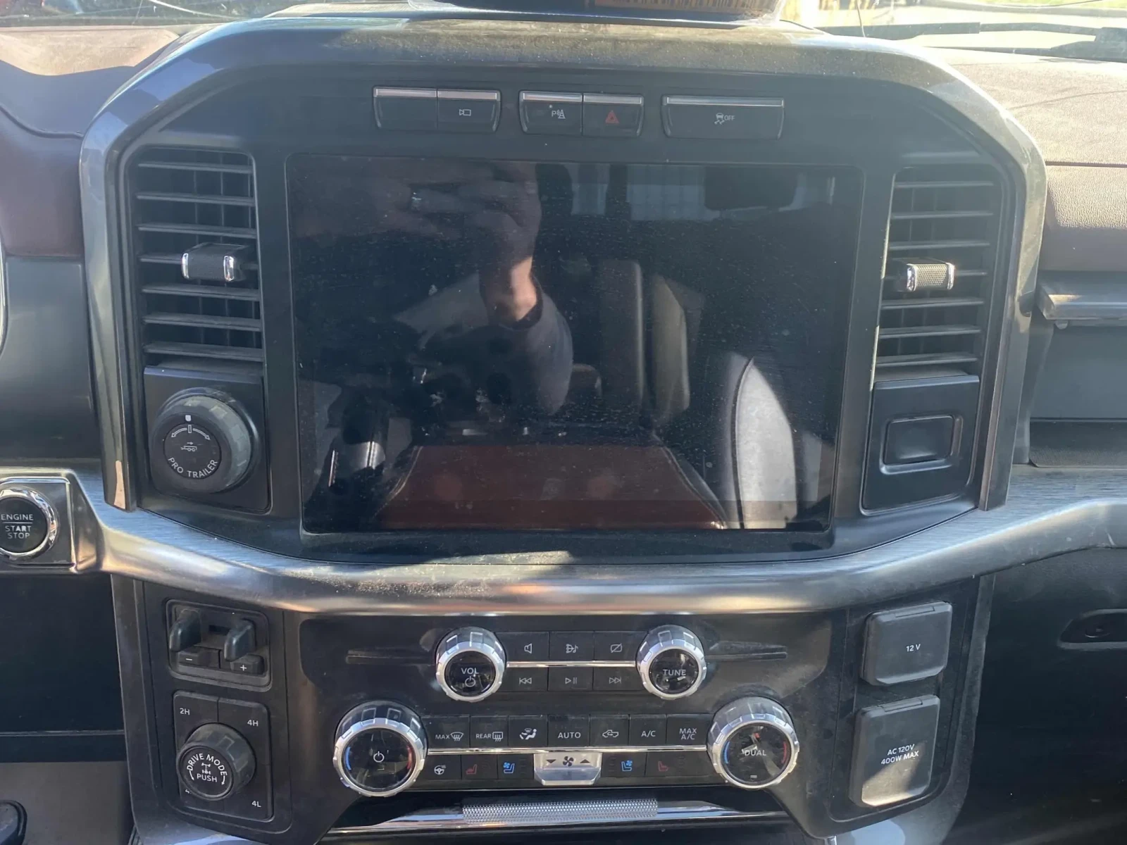 Ford F150 4WD SuperCrew Box* Обдухване* Подгрев* Пано* Кам, снимка 9 - Автомобили и джипове - 56120467