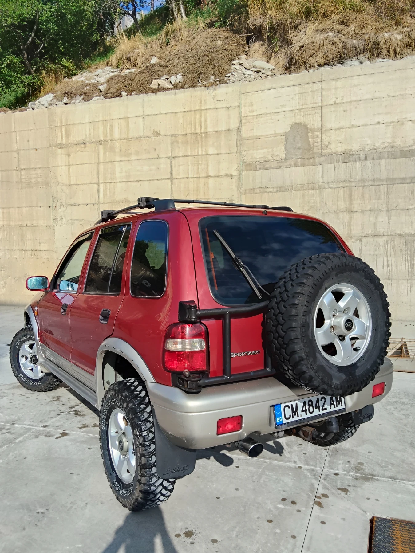 Kia Sportage, снимка 4 - Автомобили и джипове - 56242155