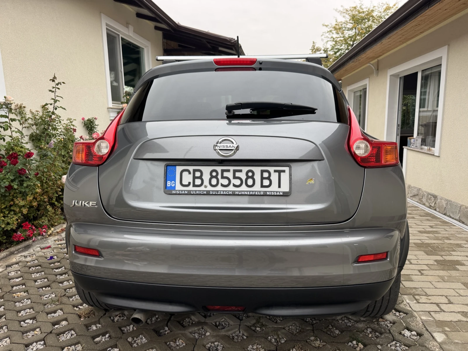 Nissan Juke, снимка 2 - Автомобили и джипове - 56465504