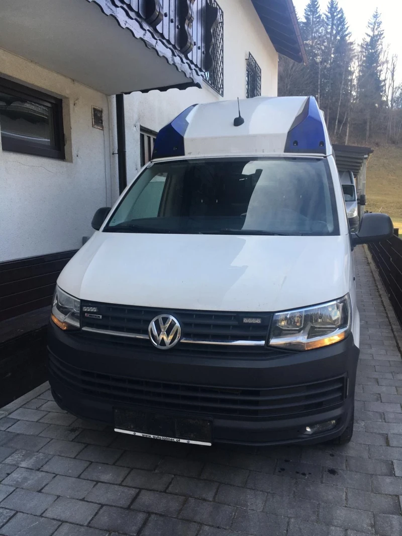 VW T6 Линейка, снимка 1 - Бусове и автобуси - 48611789