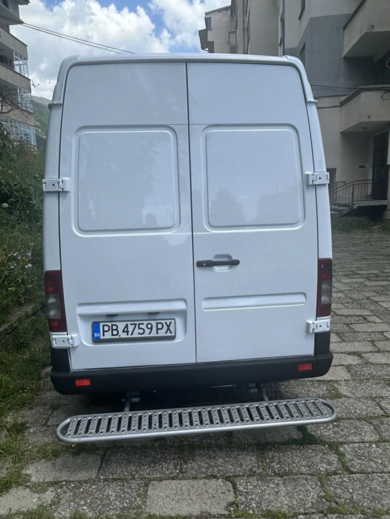 Mercedes-Benz Sprinter 211 Висока база, снимка 5 - Бусове и автобуси - 52344812