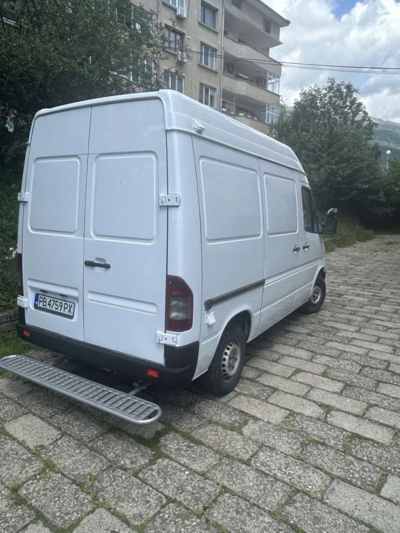 Mercedes-Benz Sprinter 211 Висока база, снимка 4 - Бусове и автобуси - 52344812