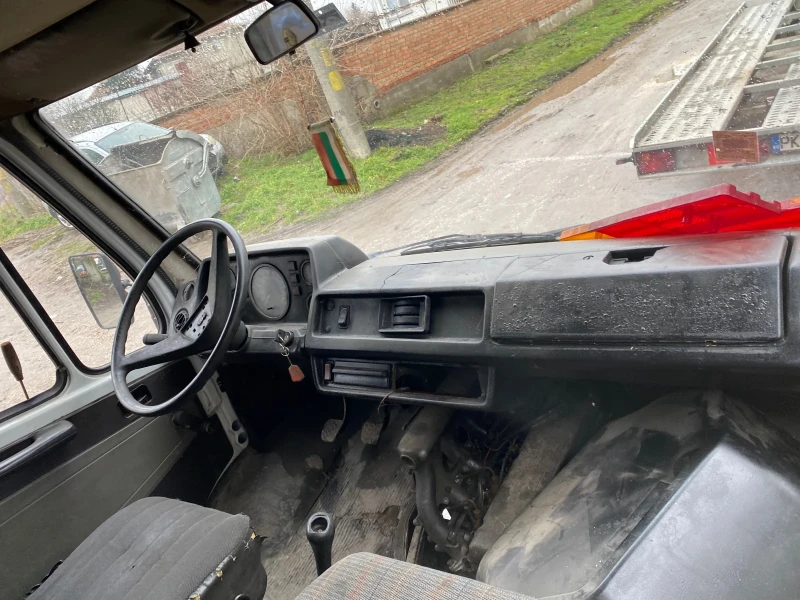 Mercedes-Benz 310 310 продава се цял бракуван, снимка 5 - Бусове и автобуси - 53506360