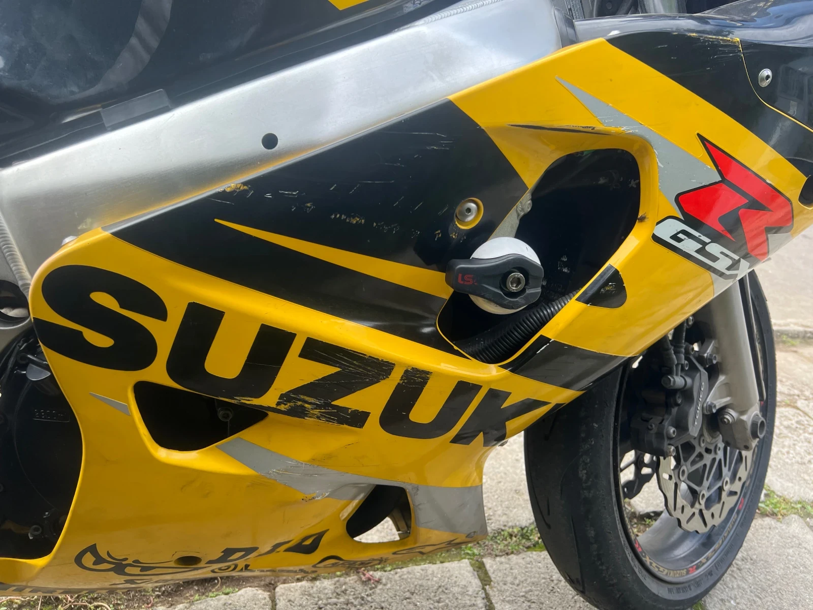 Suzuki Gsxr K1 A2 - изображение 10