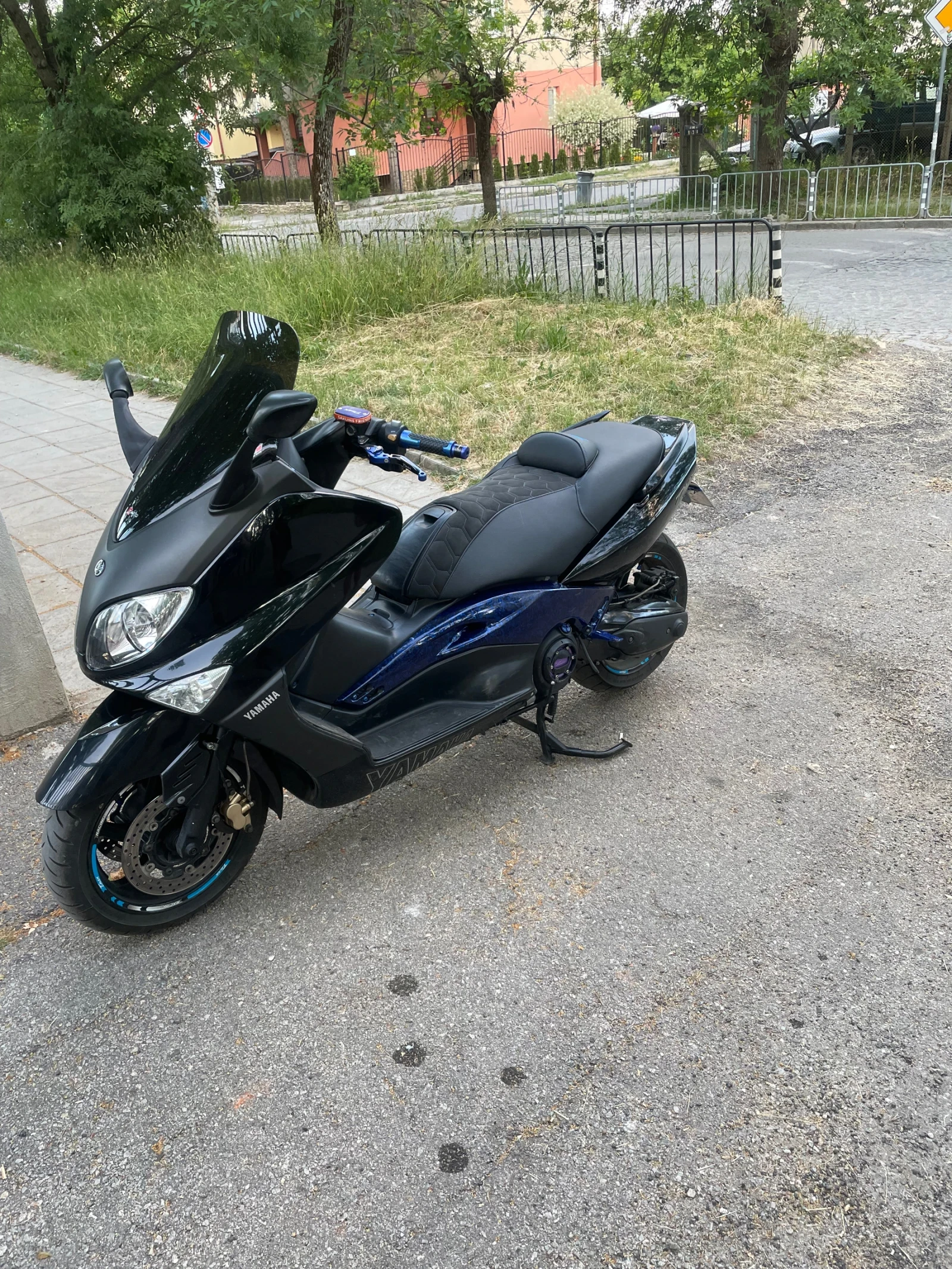 Yamaha T-max  - изображение 3