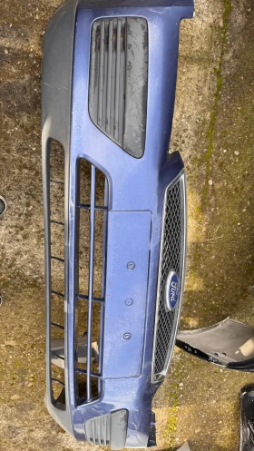 Предна Броня за Ford Focus 2006 , снимка 2