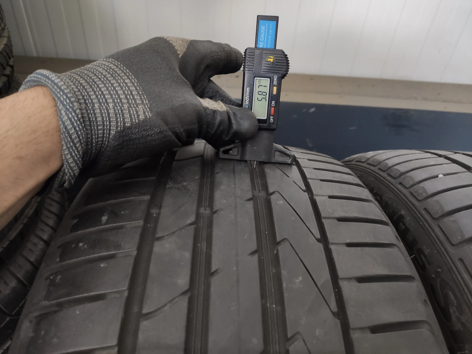  225/40R18 | Mobile.bg   4