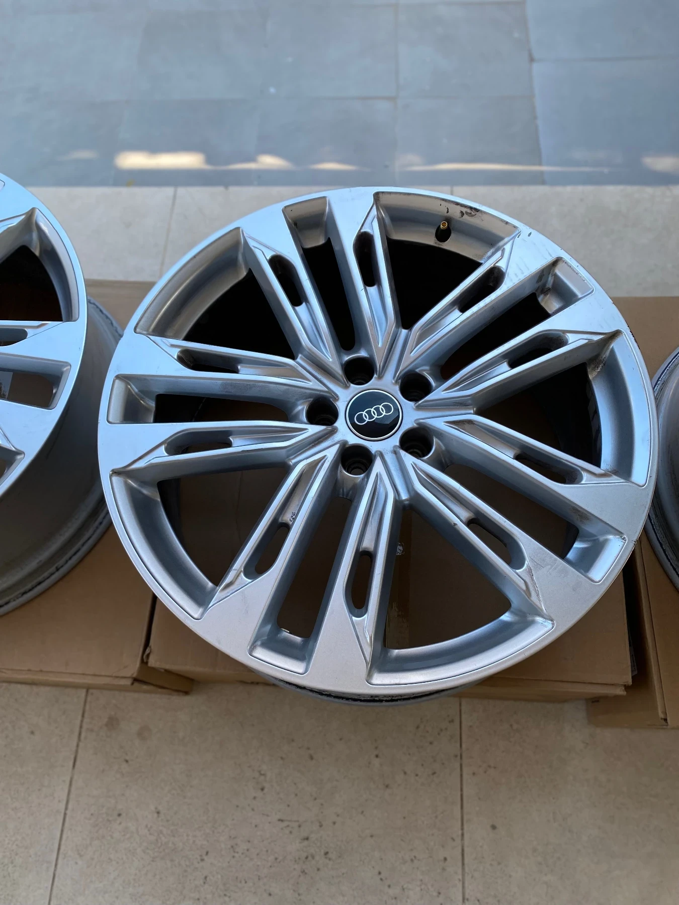 Джанти за Audi A6, снимка 3 - Гуми и джанти - 54567785