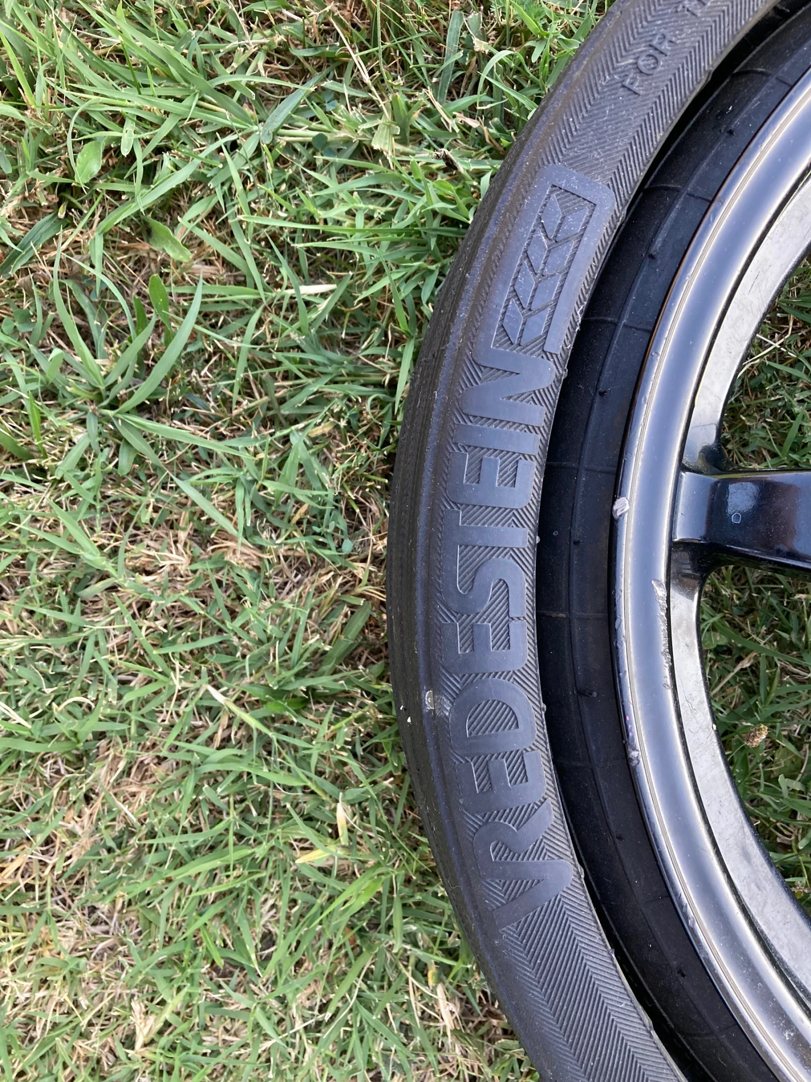Гуми с джанти Vredestein 165/85R15, снимка 4 - Гуми и джанти - 55683476