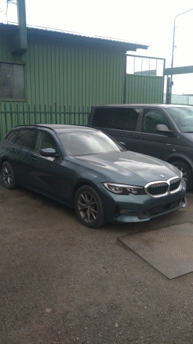 BMW 320 хибрид, снимка 2