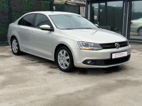 VW Jetta AVTOMAT/NAVI/СОБСТВЕН ЛИЗИНГ, снимка 2