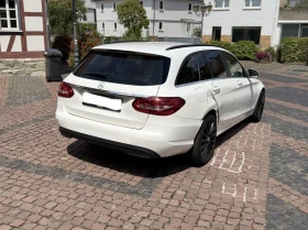 Mercedes-Benz C 220, снимка 10