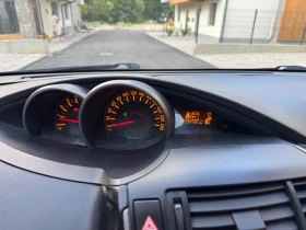 Toyota Verso 2.0D4D Панорама Подгрев Keyless, снимка 11
