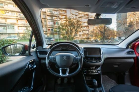 Peugeot 208, снимка 6