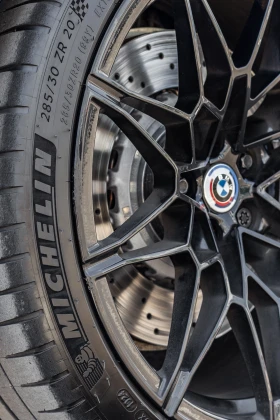 BMW M4 xDrive Competition - 85000 € / 166245.55 лв. - 58193177 11