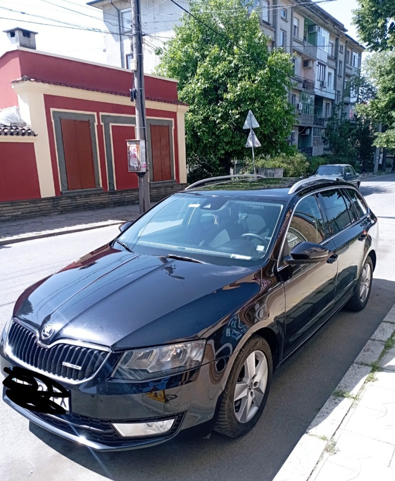 Skoda Octavia, снимка 1 - Автомобили и джипове - 46216176