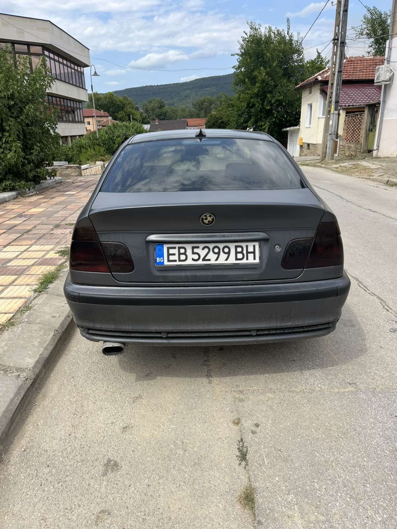 BMW 323, снимка 3 - Автомобили и джипове - 46465658