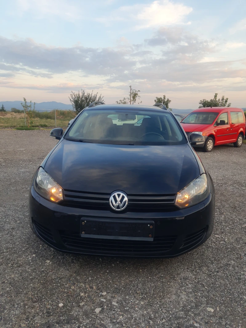 VW Golf NAVI, снимка 1 - Автомобили и джипове - 47790534