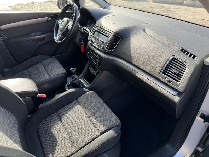 VW Sharan 2, 0TDI  7 местен, снимка 9 - Автомобили и джипове - 48569058