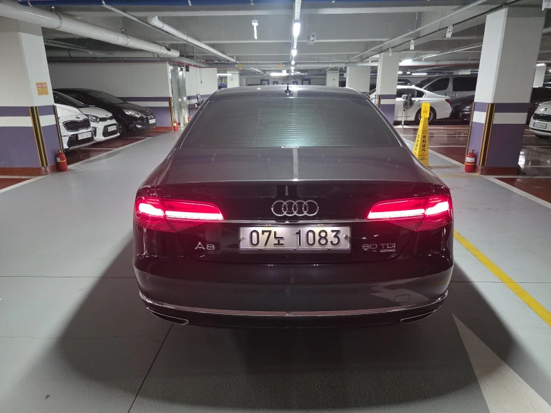 Audi A8 4.2 TDI ОЧАКВАН ВНОС - ПЕРФЕКТНА, снимка 5 - Автомобили и джипове - 52164352